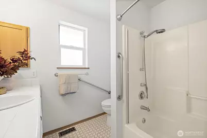 4926 Forest Drive, Everett, WA 98203 - Photo 19