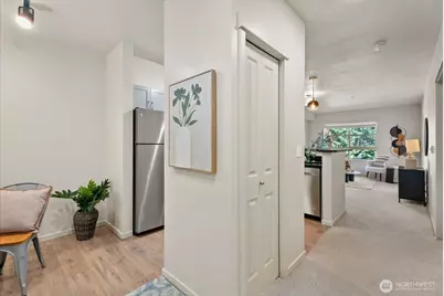 111 108th Avenue NE #A312, Bellevue, WA 98004 - Photo 7