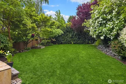 1905 NE 125th Street, Seattle, WA 98125 - Photo 21