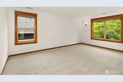 1905 NE 125th Street, Seattle, WA 98125 - Photo 11