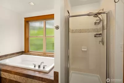 1905 NE 125th Street, Seattle, WA 98125 - Photo 13