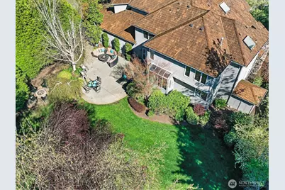 2441 278th Court SE, Sammamish, WA 98075 - Photo 39