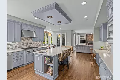 2441 278th Court SE, Sammamish, WA 98075 - Photo 17