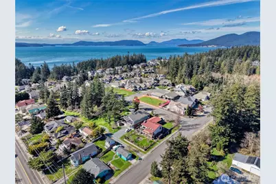 2719 Strom Place, Anacortes, WA 98221 - Photo 7