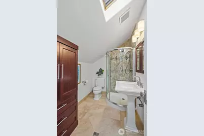 1906 44th Avenue SW, Seattle, WA 98116 - Photo 19
