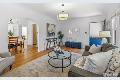 1906 44th Avenue SW, Seattle, WA 98116 - Photo 5