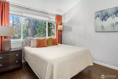 9165 45th Avenue SW #6, Seattle, WA 98136 - Photo 5