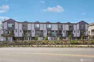 13730 Manor Way, Lynnwood, WA 98087 - Photo 3