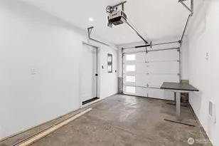 14321 Interlake Ave N, Seattle, WA 98133 - Photo 17