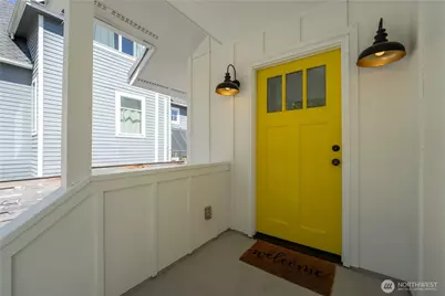 4418 40th Avenue SW, Seattle, WA 98116 - Photo 3