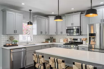 4418 40th Avenue SW, Seattle, WA 98116 - Photo 5