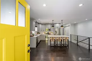 4418 40th Ave SW, Seattle, WA 98116 - Photo 3