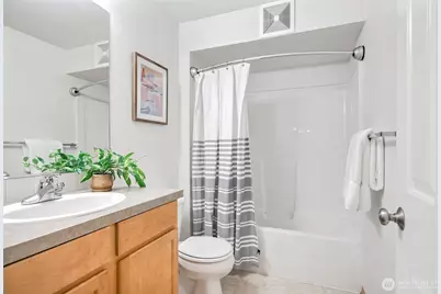 1957 23rd Place NE #203, Issaquah, WA 98027 - Photo 27