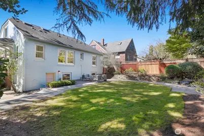 7032 12th Avenue NW, Seattle, WA 98117 - Photo 31