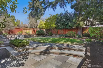 7032 12th Avenue NW, Seattle, WA 98117 - Photo 29