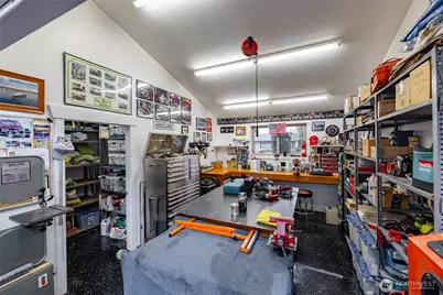 16505 Country Club Drive, Burlington, WA 98233 - Photo 35