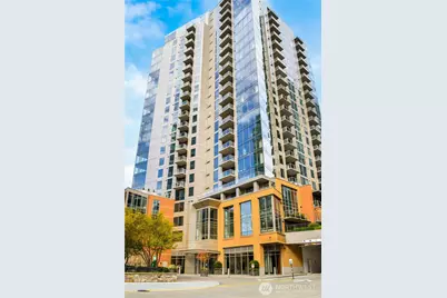 10610 NE 9th Place #1000, Bellevue, WA 98004 - Photo 3