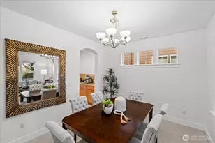 5221 NE 7th Pl, Renton, WA 98059 - Photo 7