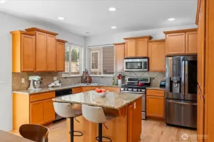 5221 NE 7th Pl, Renton, WA 98059 - Photo 17