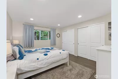 10203 47th Avenue SW #C8, Seattle, WA 98146 - Photo 17