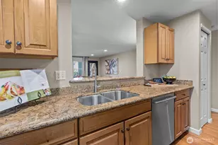 8020 146th Ave NE, Redmond, WA 98052 - Photo 11