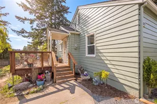 205 Franck St, Friday Harbor, WA 98250 - Photo 1