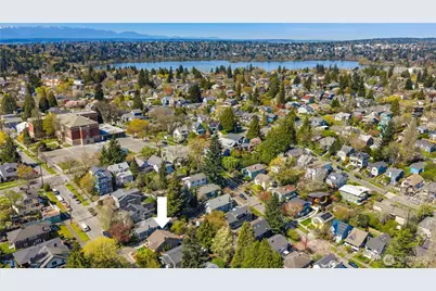 324 NE 54th Street, Seattle, WA 98105 - Photo 25