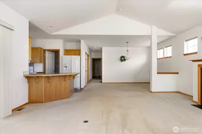 1637 SW Vanguard Street, Oak Harbor, WA 98277 - Photo 7