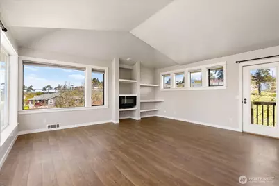 911 NE Leach Street #911, Coupeville, WA 98239 - Photo 11