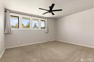 911 NE Leach St, Coupeville, WA 98239 - Photo 23