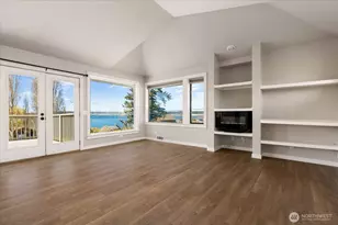 911 NE Leach St, Coupeville, WA 98239 - Photo 13