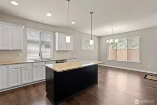 701 182nd St E, Spanaway, WA 98387 - Photo 11