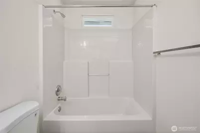 11236 3rd Avenue E, Tacoma, WA 98445 - Photo 23