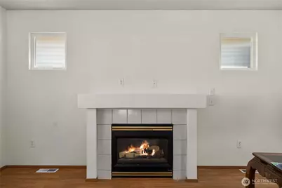 11236 3rd Avenue E, Tacoma, WA 98445 - Photo 9