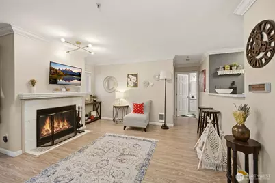 33020 10th Avenue SW #E102, Federal Way, WA 98023 - Photo 3