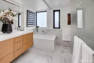 305 Lee St, Seattle, WA 98109 - Photo 23