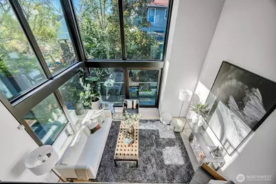 305 Lee Street, Seattle, WA 98109 - Photo 13