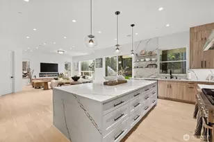 197 B 242nd Ave NE, Woodinville, WA 98077 - Photo 17