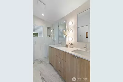 2510 NW 80th Street, Seattle, WA 98117 - Photo 23