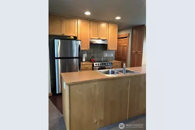 266 Ericksen Avenue NE #272, Bainbridge Island, WA 98110 - Photo 7