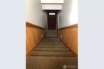 266 Ericksen Avenue NE #272, Bainbridge Island, WA 98110 - Photo 3