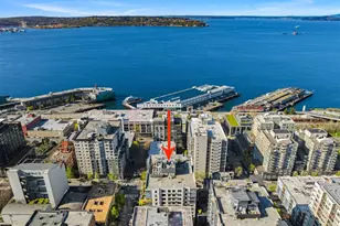 76 Cedar St, Seattle, WA 98121 - Photo 29