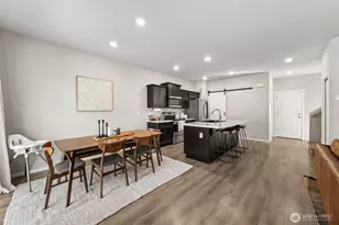 10743 183rd St E, Puyallup, WA 98374 - Photo 7