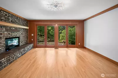 2812 204th Avenue Ct, Lake Tapps, WA 98391 - Photo 9