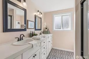 305 Hollyberry St, Woodland, WA 98674 - Photo 23