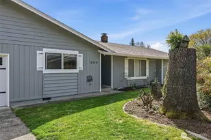 305 Hollyberry St, Woodland, WA 98674 - Photo 3