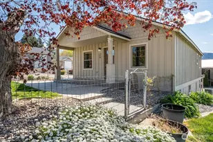 2250 8th St SE, East Wenatchee, WA 98802 - Photo 3