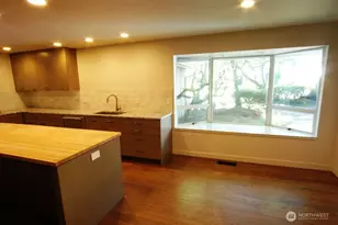 930 130th Ave NE, Bellevue, WA 98005 - Photo 5