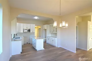 703 M St, Centralia, WA 98531 - Photo 5