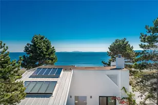 1613 Edwards Dr, Point Roberts, WA 98281 - Photo 7